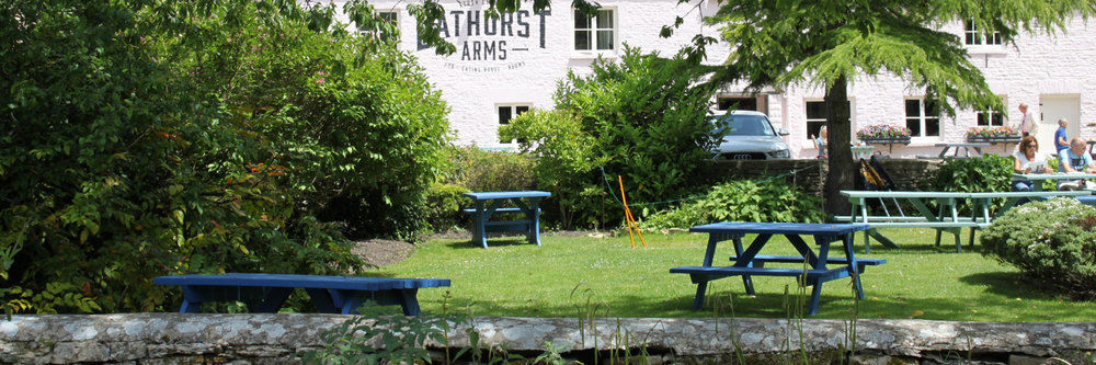 The Bathurst Arms Cirencester Exterior foto